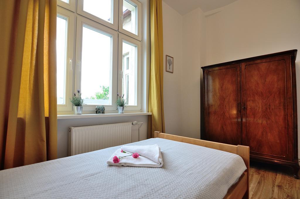 Victus Apartamenty, Adams Lägenhet *